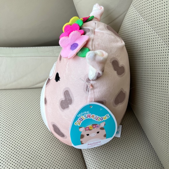 Squishmallows NWT 7.5” Aquitaine the Pig Squishmallow - Picture 3 of 4